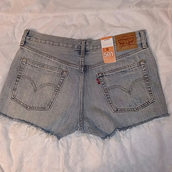 Levi's Pants - NWT Levi's 501 High Waisted Cutoff Shorts